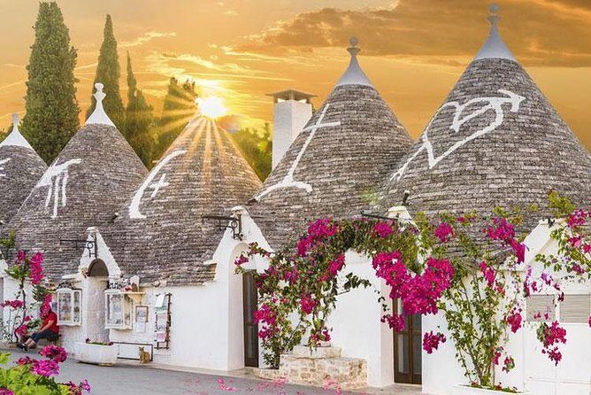 Alberobello with a local tour guide!(shared tour max.15 pax) - What Our Reviewers Say
