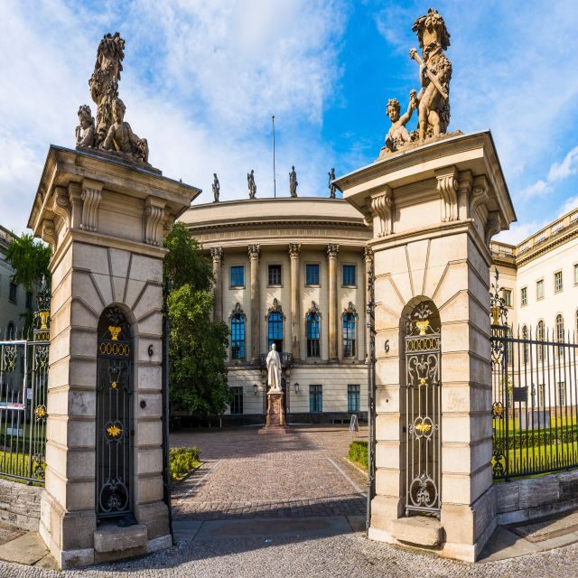 Albert Einstein in Berlin Private Guided Tour - Who Should Consider This Tour?