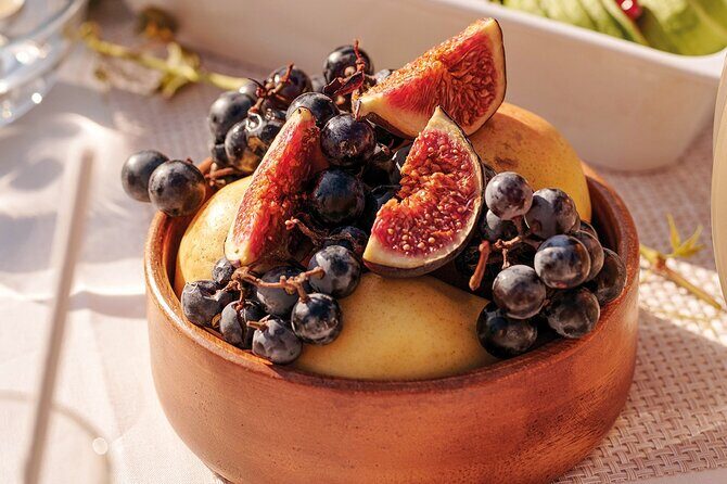 Albufeira: 3 Hours Benagil Caves & Coastline Tour - "Unwind" - A Practical Look at the Albufeira: 3 Hours Benagil Caves & Coastline Tour - "Unwind"