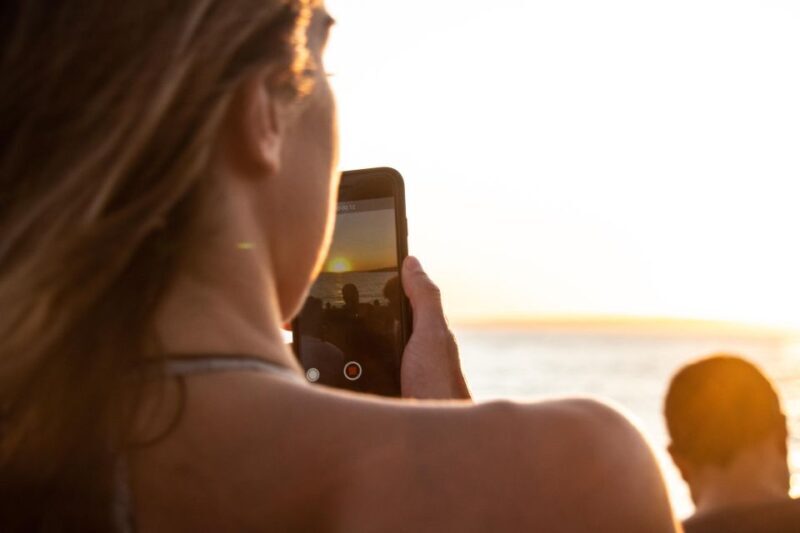 Albufeira: Algarve 3-Hour Benagil Sunset and Coastline Tour - A Relaxed Sunset Voyage Along the Algarve Coast