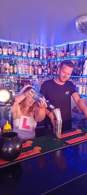 Albufeira: Cocktail Making Class and Karaoke Party with DJ - The Experience in Detail