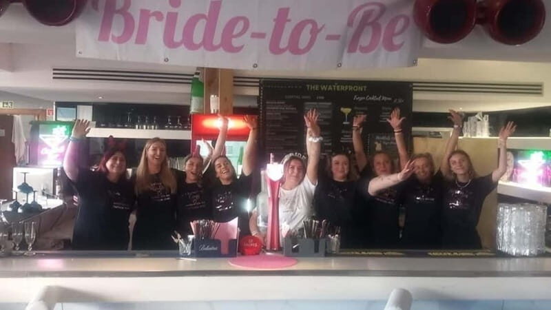 Albufeira: Cocktail Making Class at The Waterfront - The cocktails and instruction