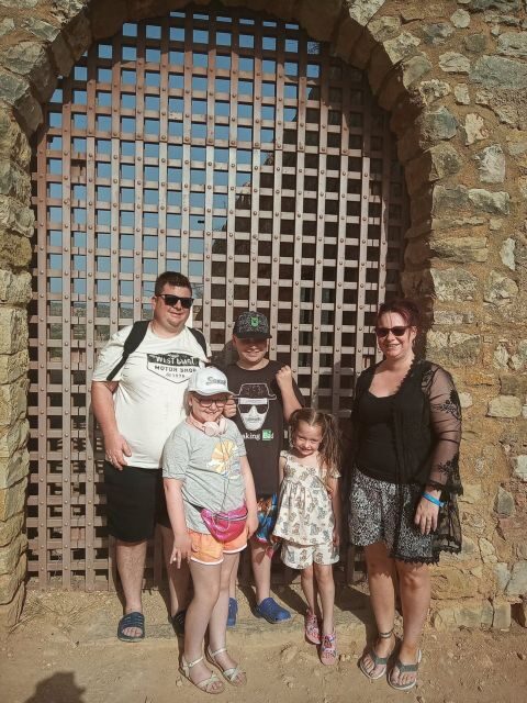 Albufeira Safari with entrance in Krazy World & Bone Chapel - A Closer Look at the Experience