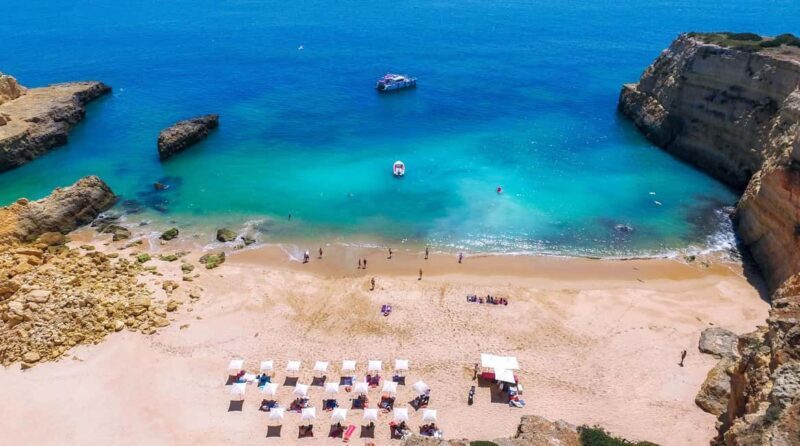 Albufeira: Sightseeing Cruise with Beach BBQ and Open Bar - Exploring the Algarve Coast: A Closer Look at the Sightseeing Cruise with Beach BBQ and Open Bar