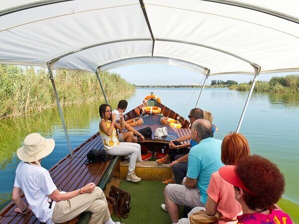 Albufera Natural Park Tour with Boat Ride from Valencia - How the Experience Feels: Transportation, Guides, and Group Size