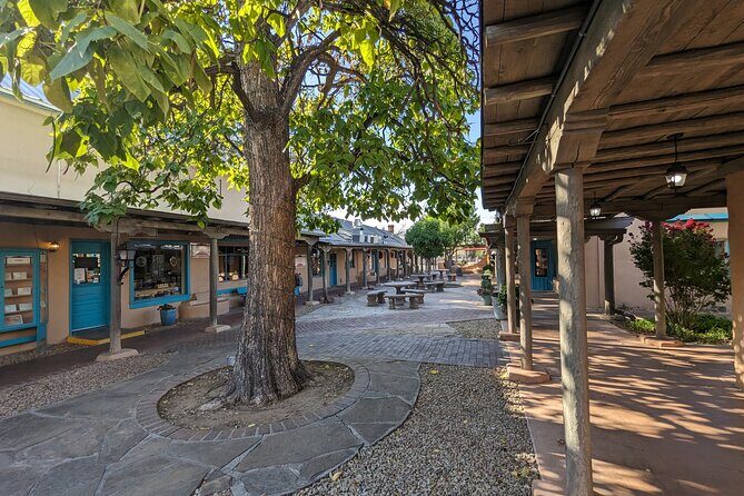 Albuquerque Scavenger Hunt Walking Tour and Game - Who Should Consider This Tour?