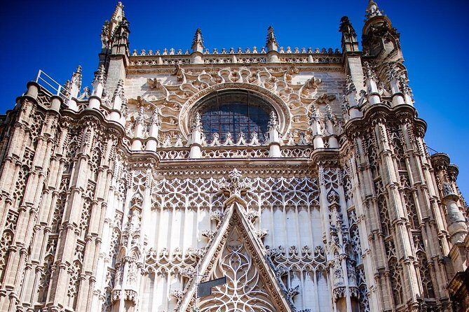 Alcazar and Cathedral & Giralda of Seville. Skip The Line! Includes access tickets - FAQ
