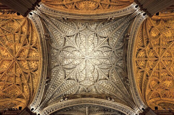 Alcazar of Seville Guided tour with Skip the Line Access - FAQ