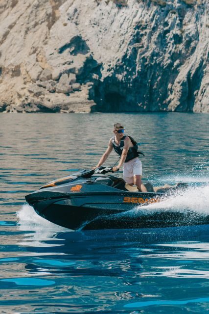 Alcudia: Bay of Alcudia Jet Ski Tour with Photos - What to Expect from the Alcudia Jet Ski Tour