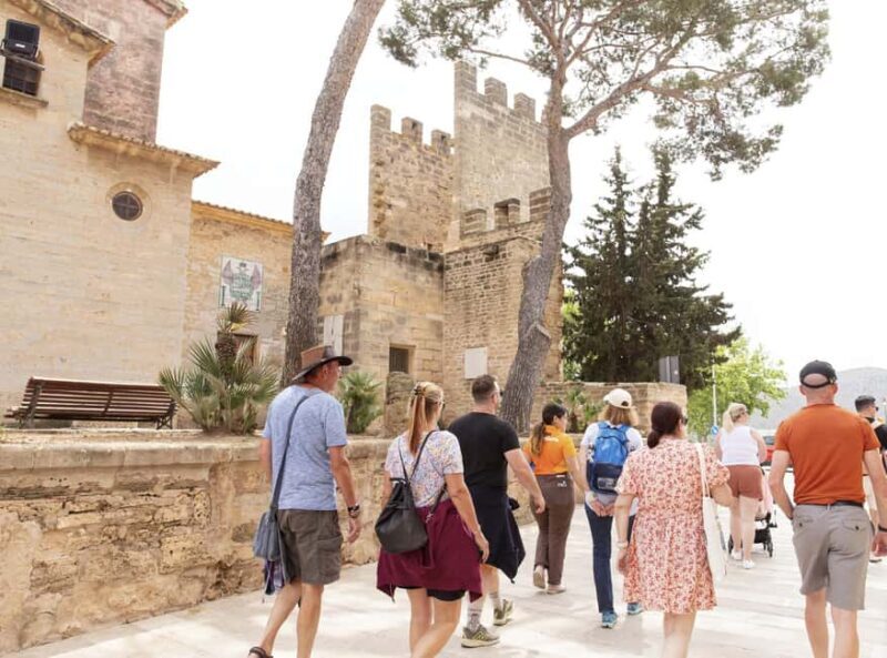 Alcudia Old Town Private Tour - A Closer Look at What the Tour Offers