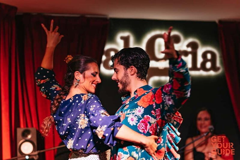 Alegria Flamenco in Malaga, with Transfer, Cocktail and Premium Location - A Warm Look at the Alegria Flamenco Experience in Malaga