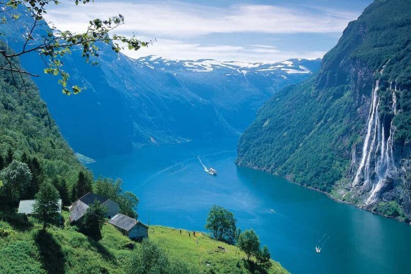 Ålesund: Geiranger Fjord Boat Tour with Return Bus Tour - What’s the Experience Like?