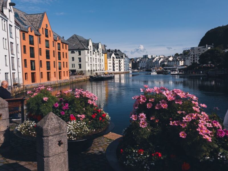 Ålesund: Guided Food Walking Tour - FAQ