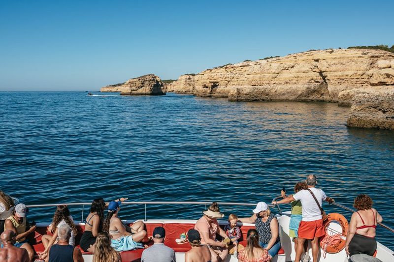 Algarve 3-Hour Caves and Coastline Boat Trip - The Guide Factor: Knowledgeable, Funny, and Safety-Minded