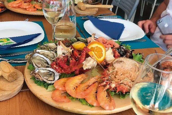 Algarve Bike and Food Tour with Sea Food and Wine Tasting - What Makes This Tour Stand Out?