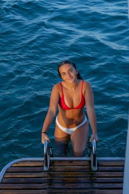 Algarve: Catamaran Sunset Tour with DJ or Live Guitarist - Key Points