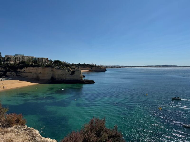 Algarve, Lisbon; V.I.P. Women's road trip with female guide - FAQ