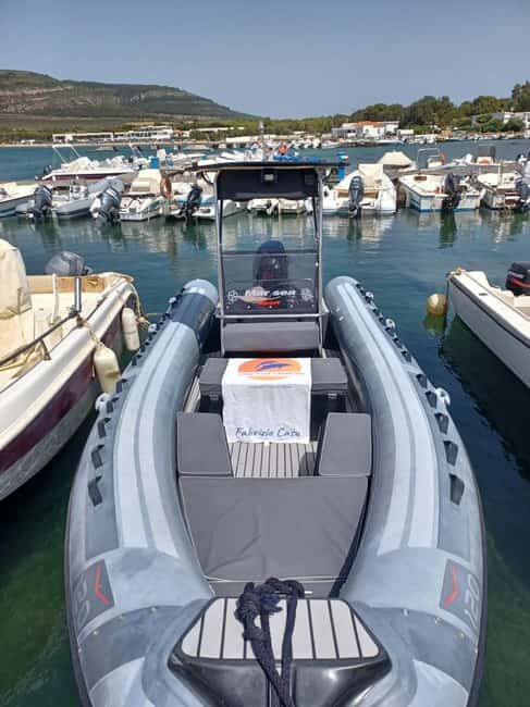 Alghero: boat tour with aperitif at sunset Porto Conte - Who Is This Tour Best For?