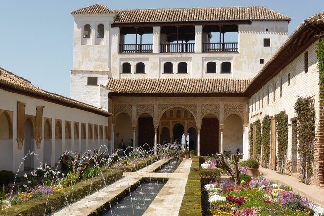 Alhambra and Albaicin Private Day Trip from Malaga - What’s Included and What’s Not