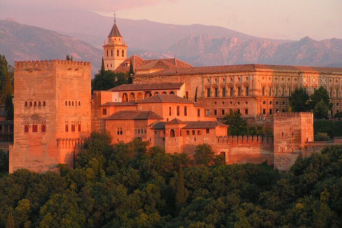 Alhambra and Albaicin Private Day Trip from Malaga - FAQs