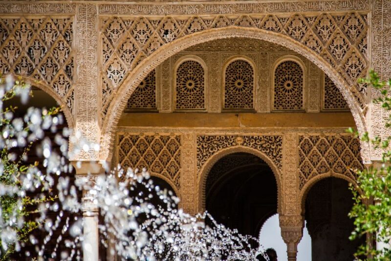 Alhambra: Generalife Gardens & Alcazaba Fast-Track Tour - FAQ