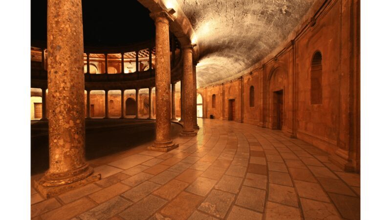 Alhambra: Nasrid Palaces Guided Night Tour without tickets - The Experience: What You Can Expect