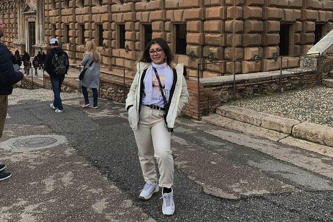 Alhambra & Nasrid Palaces Tour with Priority Access  Granada - FAQs
