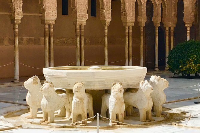 Alhambra Private Tour from Motril: with transport and skip-the-line-tickets - Who Is This Tour Best For?