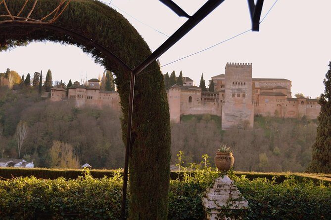 Alhambra Private Tour & Nazaries Palaces from Seville with Pickup - Who Would Enjoy This Tour?
