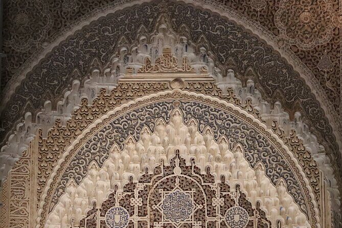 Alhambra Private Tour with tickets - What to Expect from the Itinerary