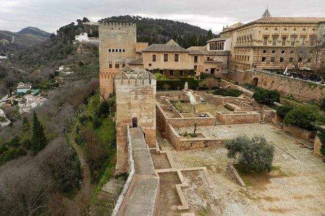 Alhambra: Skip-the-Line to Nasrid Palaces & Generalife - An Honest Look at the Experience