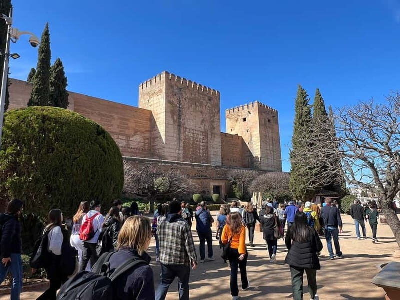 Alhambra Surroundings: History, Architecture and Legends - Discovering the Alhambra Surroundings: An Honest Breakdown