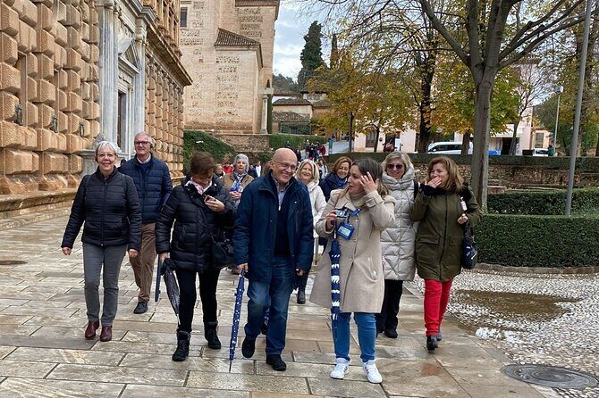 Alhambra Unique Experience: Private visit with official guide - Who will love this tour?