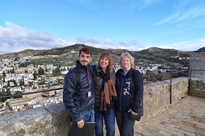 Alhambra with Nazaries Palaces Private Tour - Why Choose This Tour?