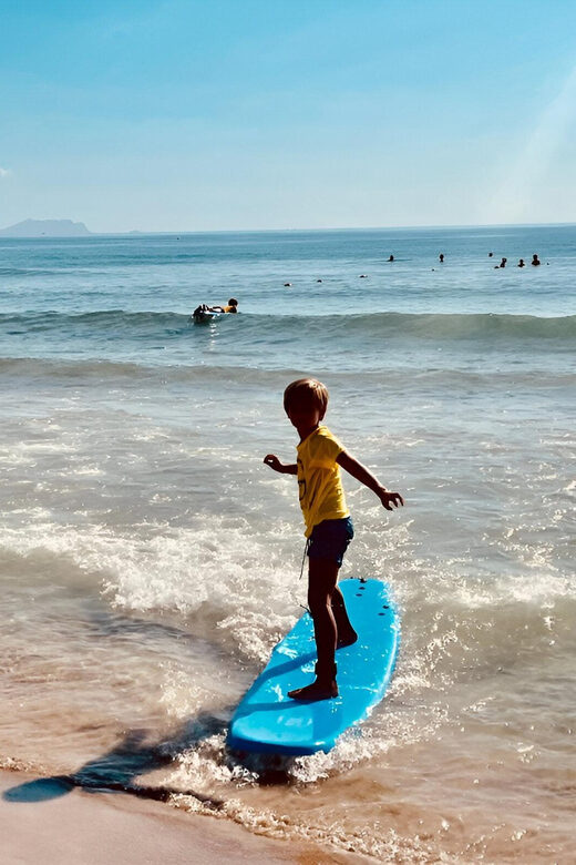 Alicante: 2 Hour Table Surf Rental + Spanish Tapa and Drink - Key Points