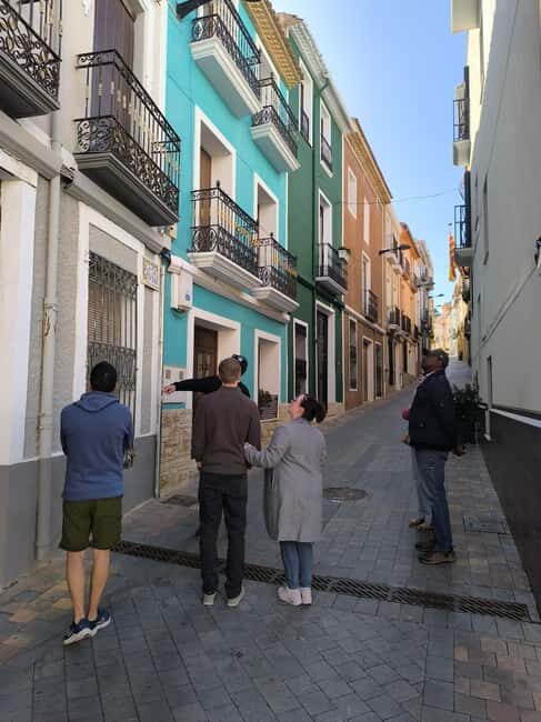 Alicante: Canelobre Caves & Busot  Local Guided Tour - Who Is This Tour Best For?