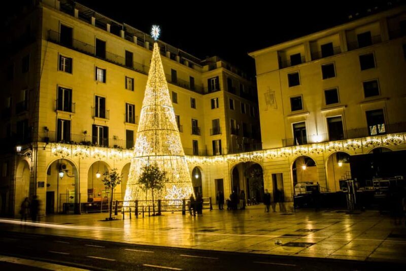 Alicante: Christmas Lights Tour by Tuk Tuk - What You’ll See and Experience