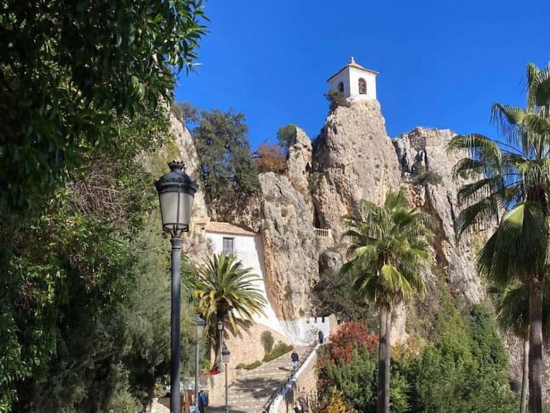 Alicante: Guadalest and Altea Guided Tour with Pickup - Key Points