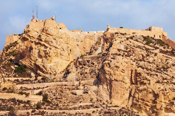 Alicante Semi-Private Tour: City, Castle, Market & Tapas Walk - Why You Might Want to Book This Tour