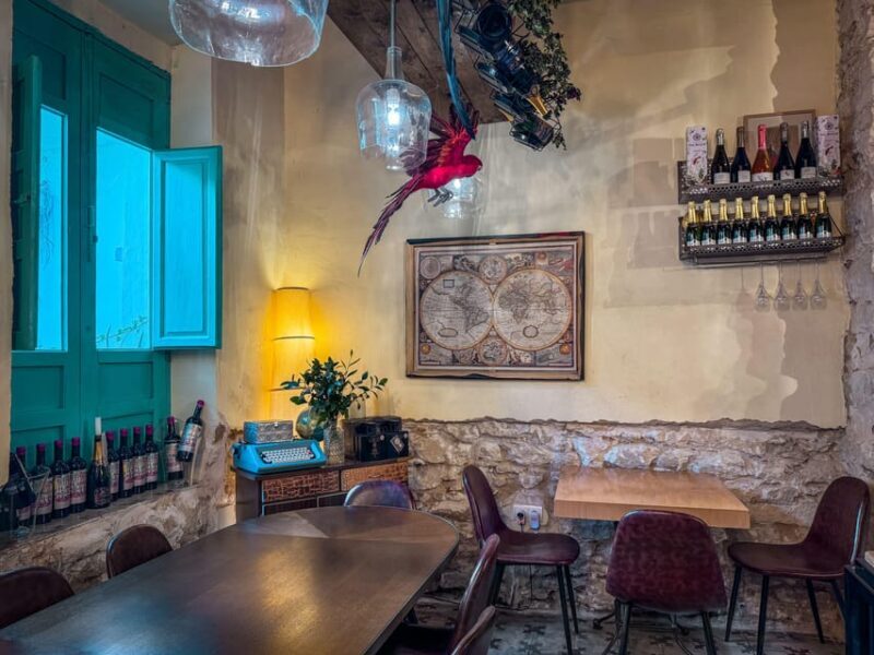 Alicante: Wine Walking Tour with Sommelier - Who Is This Tour Best For?