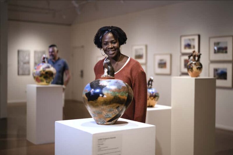 Alice Springs Art Center Tour - Visiting Off-the-Beaten-Track Art Centers