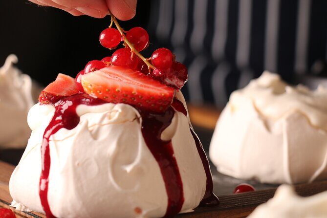All about meringue: a pastry & culinary arts workshop in Paris - Key Points