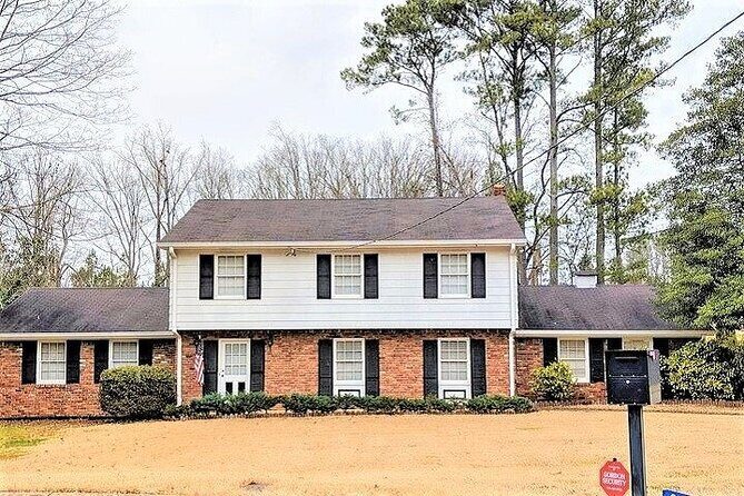 All-Day Private Stranger Things Location Tour in Atlanta - A Deep Dive into the Stranger Things Location Tour