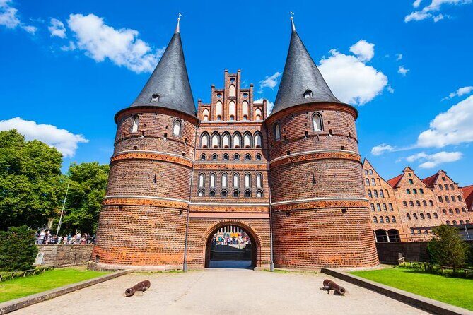 All-in-One: Beautiful Lübeck: Shore Excursion from Kiel Port - All-in-One: Beautiful Lübeck – Shore Excursion from Kiel Port