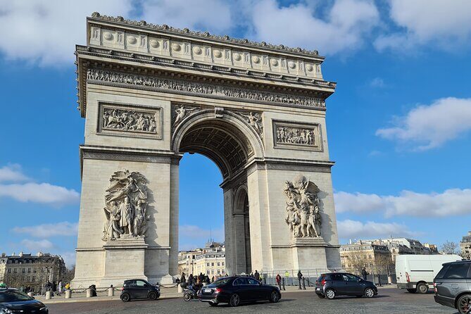 All-in-One Paris from Le Havre Shared Round-trip Transfer - FAQs