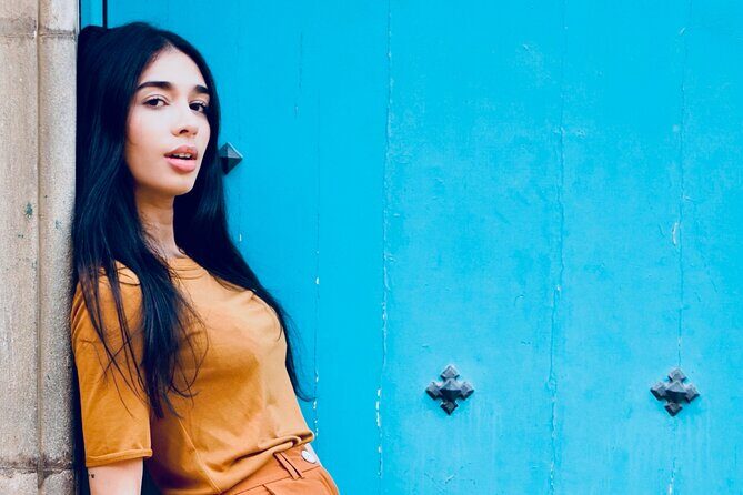 All in One! Tour, Photos and Guide in the Old Heart of Barcelona - A closer look at what this tour offers