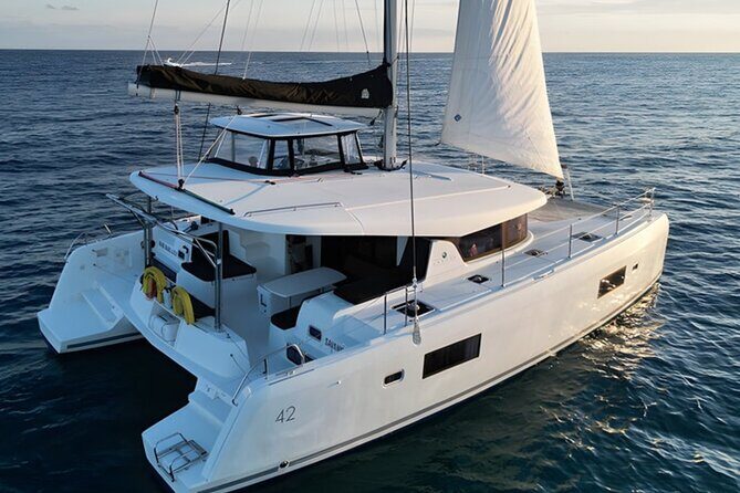 All Inclusive 4 Hour Private 42 ft Catamaran Tour in Riviera Maya - Key Points
