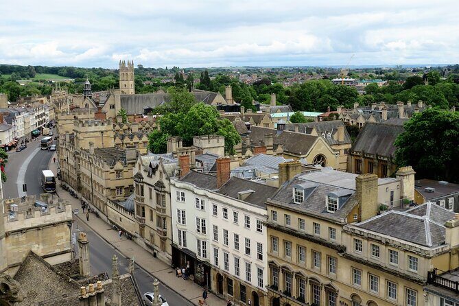 All Inclusive Full Day Private Tour in Oxford and Cotswold - Who Is This Tour Best Suited For?