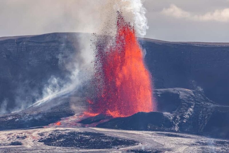 All-Inclusive: Volcanoes, Lava Tube & Black Sand Beach Tour - FAQ