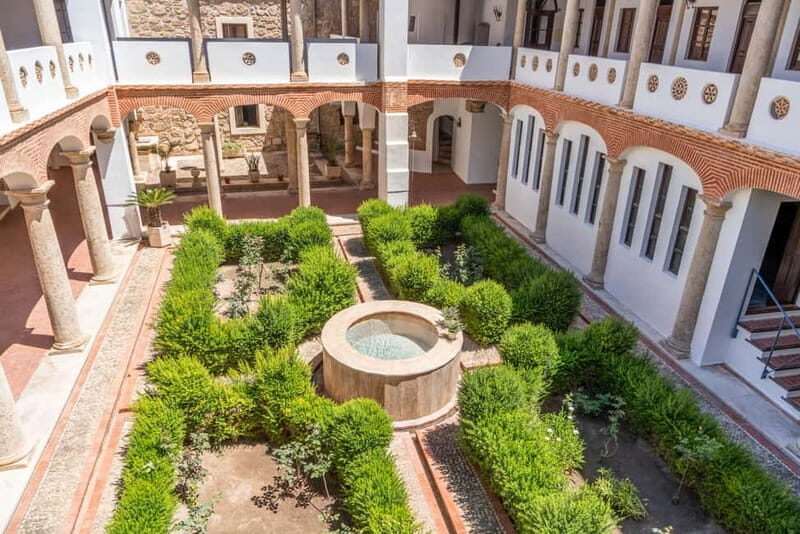 Almería: Cathedral and Convent of the Puras Entry Ticket - A Closer Look at What You’ll Experience